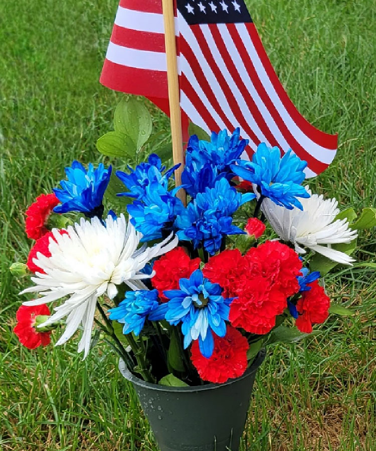 Ft Snelling National Cemetery flowers, ft snelling flowers, national cemetery flowers, national cemetery flower delivery